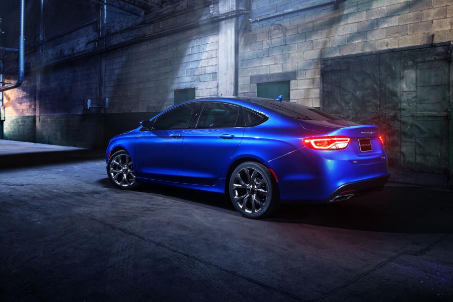  Chrysler 200S AWD (UF) 2014 года  (фото 39 из 46)